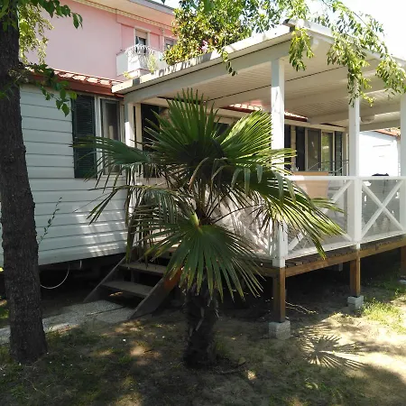 Adriacamp Mobile Homes Campsite *