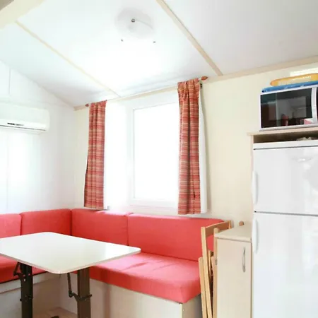 Adriacamp Mobile Homes * カヴァッリーノ・トレポルティ